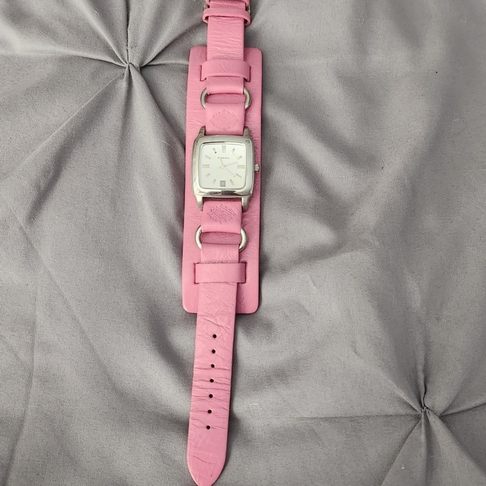 Fossil Pink Leather Cuff Watch Square Face Silver Tone ES-9633 Y2K Vintage Style